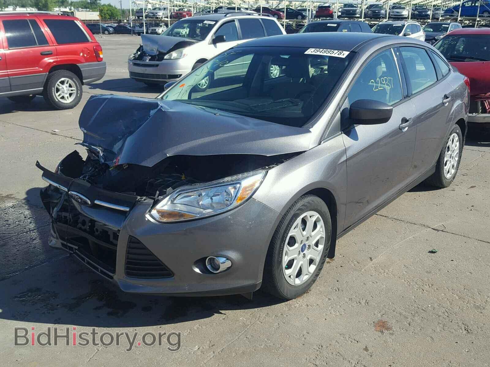 2012 FORD FOCUS - VIN: 1FAHP3F27CL139768 - Фото 2