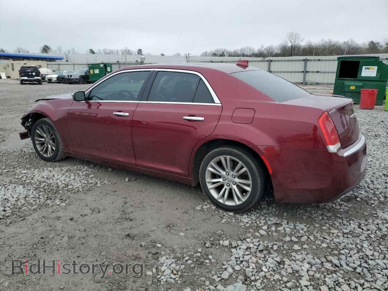 2017 CHRYSLER 300 - VIN: 2C3CCAEGXHH663328 - Фото 2