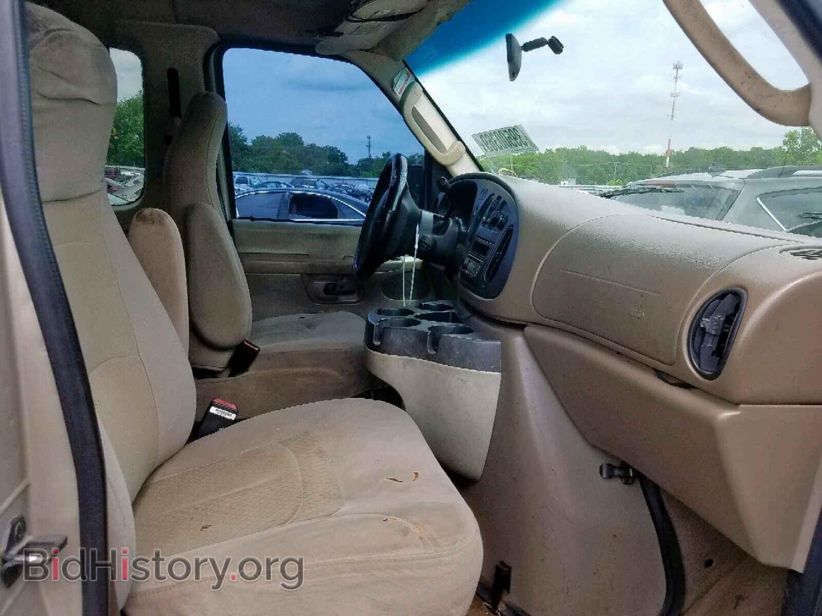 2007 FORD ECONOLINE - VIN: 1FBSS31L17DA18852 - Фото 5