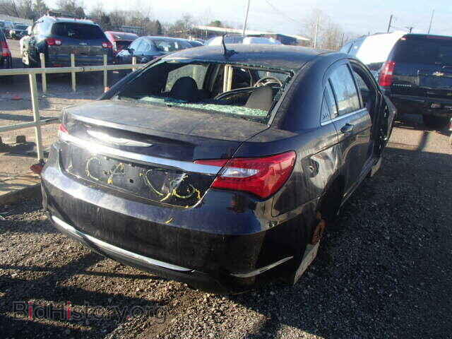 2012 CHRYSLER 200 - VIN: 1C3CCBBB9CN187796 - Фото 4