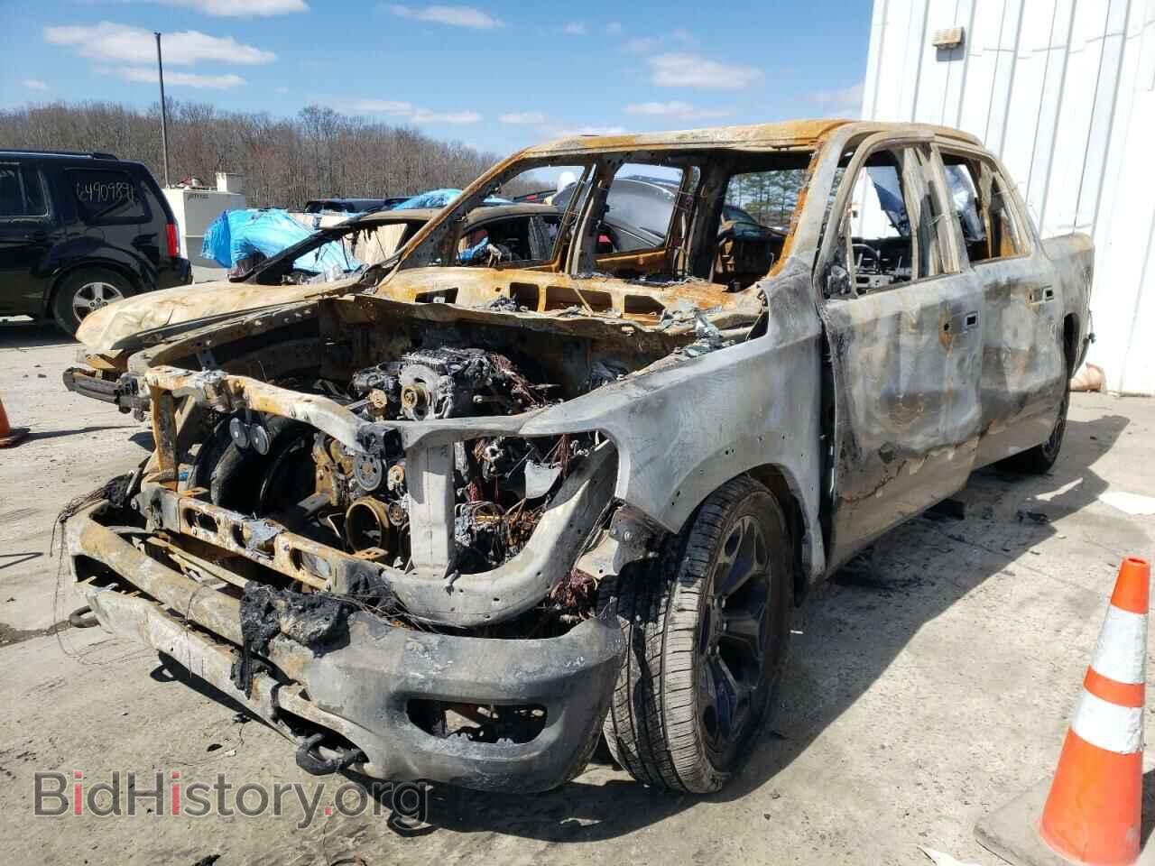 2021 RAM 1500 - VIN: 1C6SRFHTXMN565176 - Фото 2