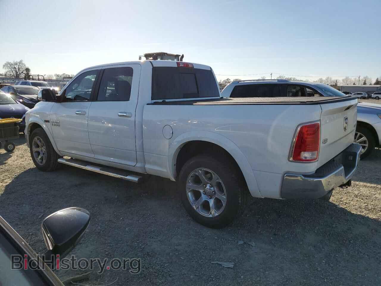 2018 RAM 1500 - VIN: 1C6RR7VM8JS244509 - Фото 2
