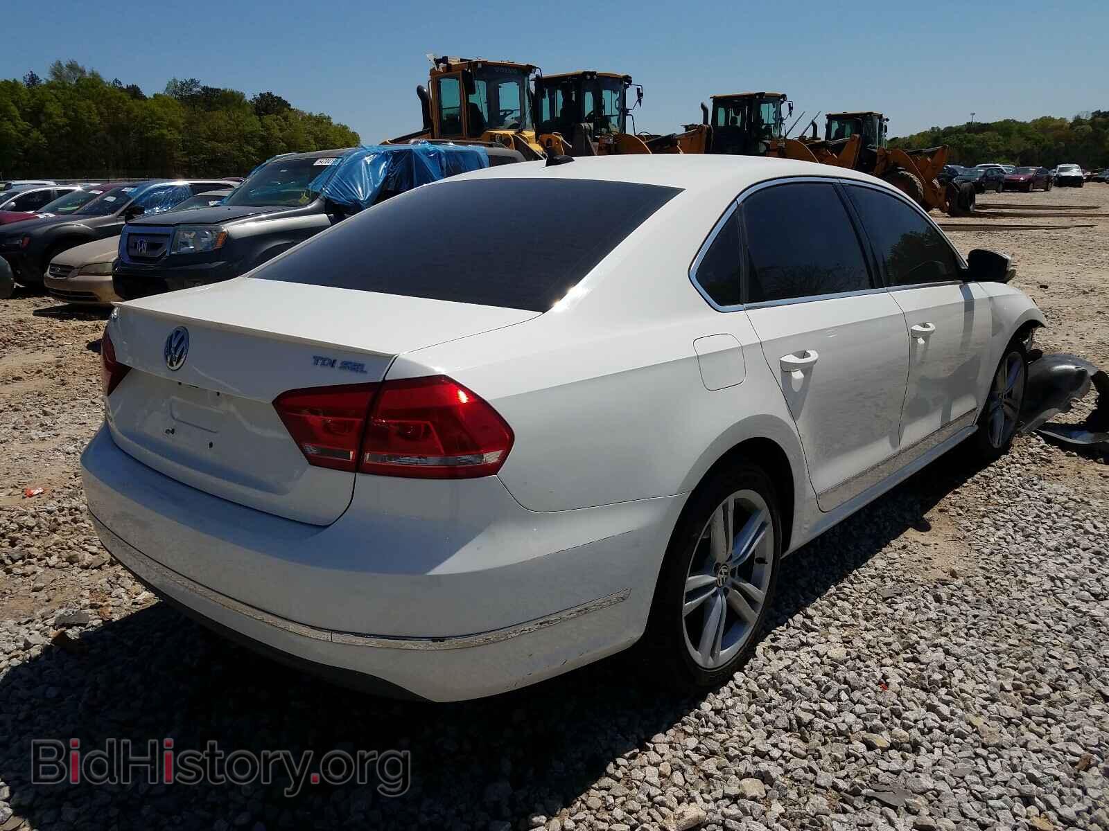 2013 VOLKSWAGEN PASSAT - VIN: 1VWCN7A30DC085780 - Фото 4