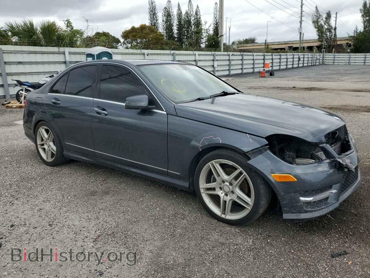2013 MERCEDES-BENZ C-CLASS - VIN: WDDGF4HB4DA827614 - Фото 4