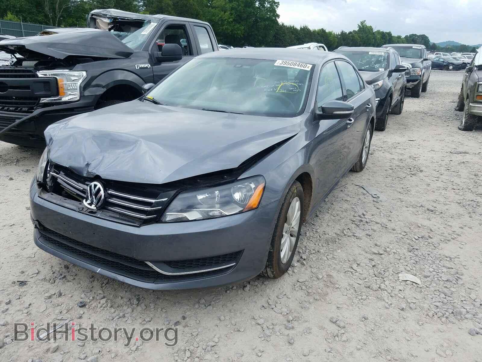 2013 VOLKSWAGEN PASSAT - VIN: 1VWAP7A33DC087461 - Фото 2