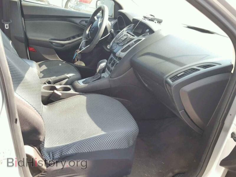 2012 Ford FOCUS (VIN 1FAHP3K29CL430150) — photo 5 of 10