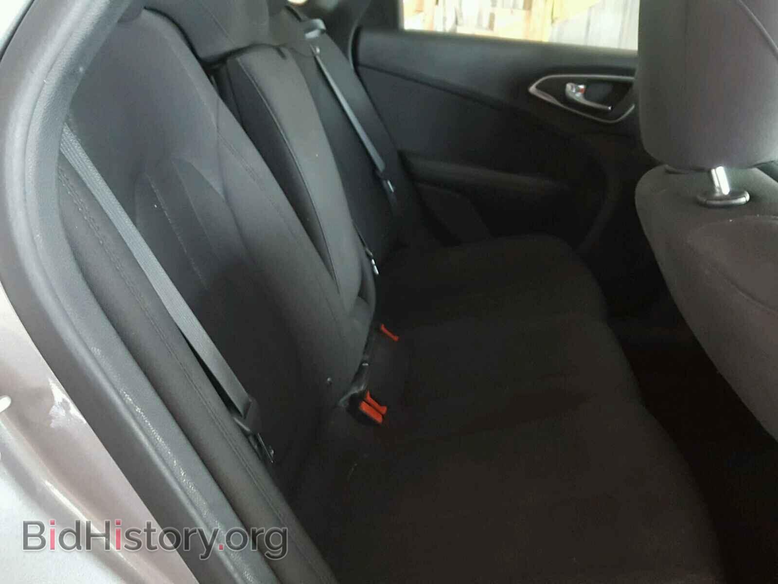 2015 CHRYSLER 200 - VIN: 1C3CCCAB3FN603997 - Photo 6