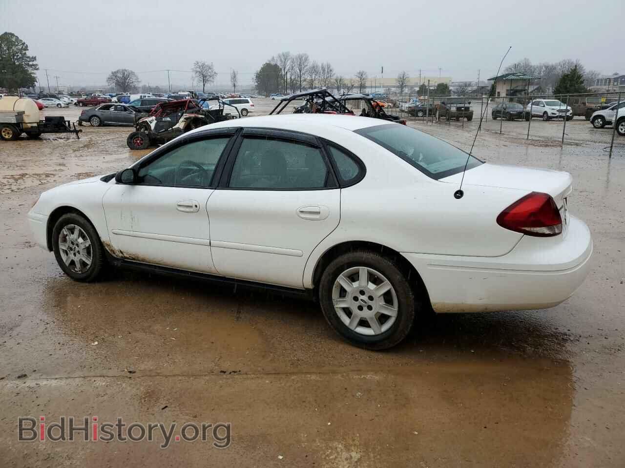 2006 FORD TAURUS - VIN: 1FAHP53236A245960 - Photo 2