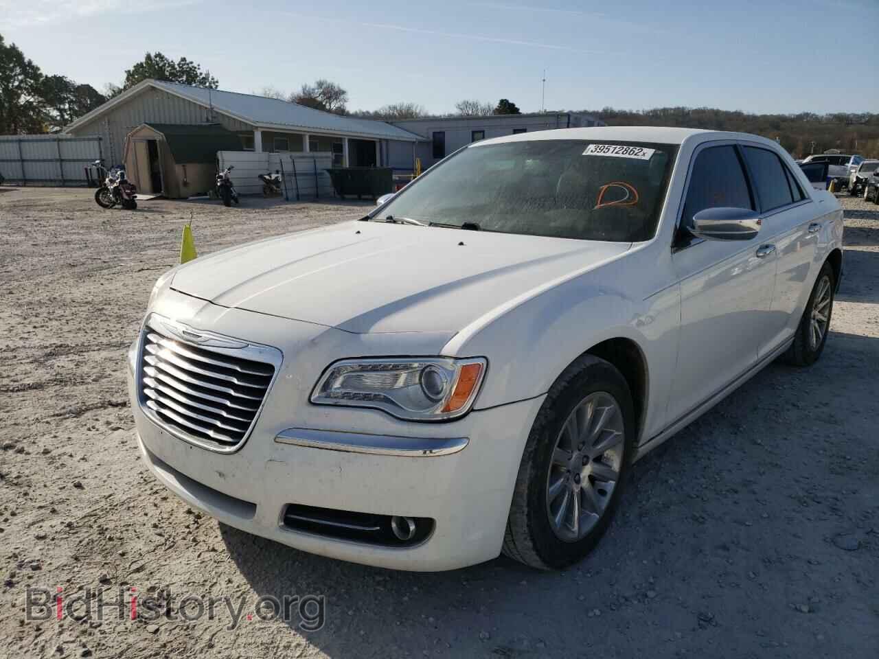 2012 CHRYSLER 300 - VIN: 2C3CCACG7CH173053 - Фото 2