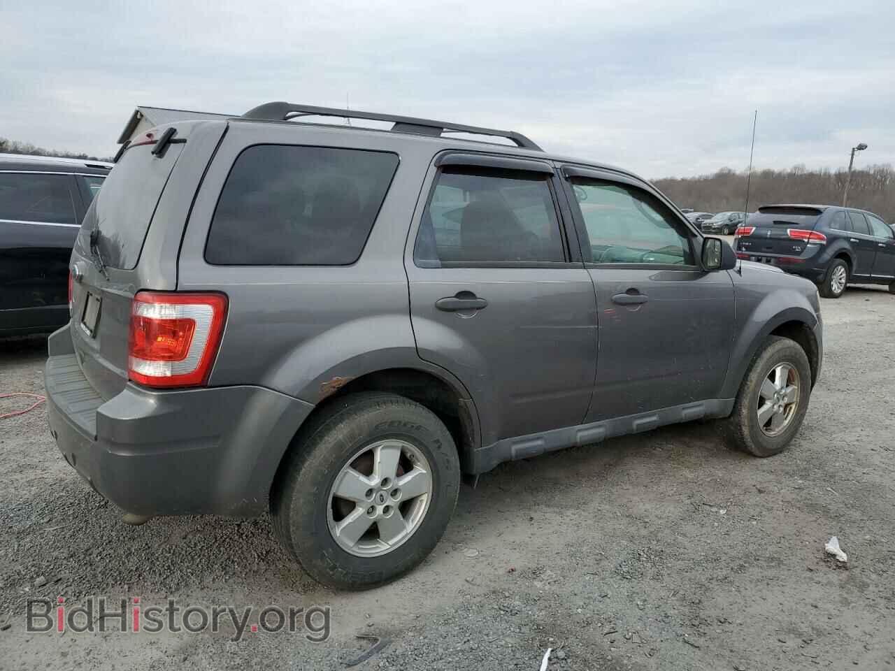 2010 FORD ESCAPE - VIN: 1FMCU9D77AKB02135 - Фото 3