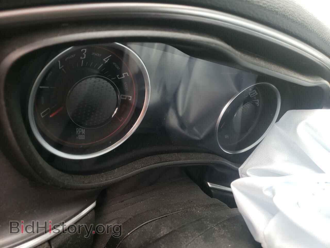 2017 DODGE CHALLENGER - VIN: 2C3CDZAG4HH636045 - Фото 8