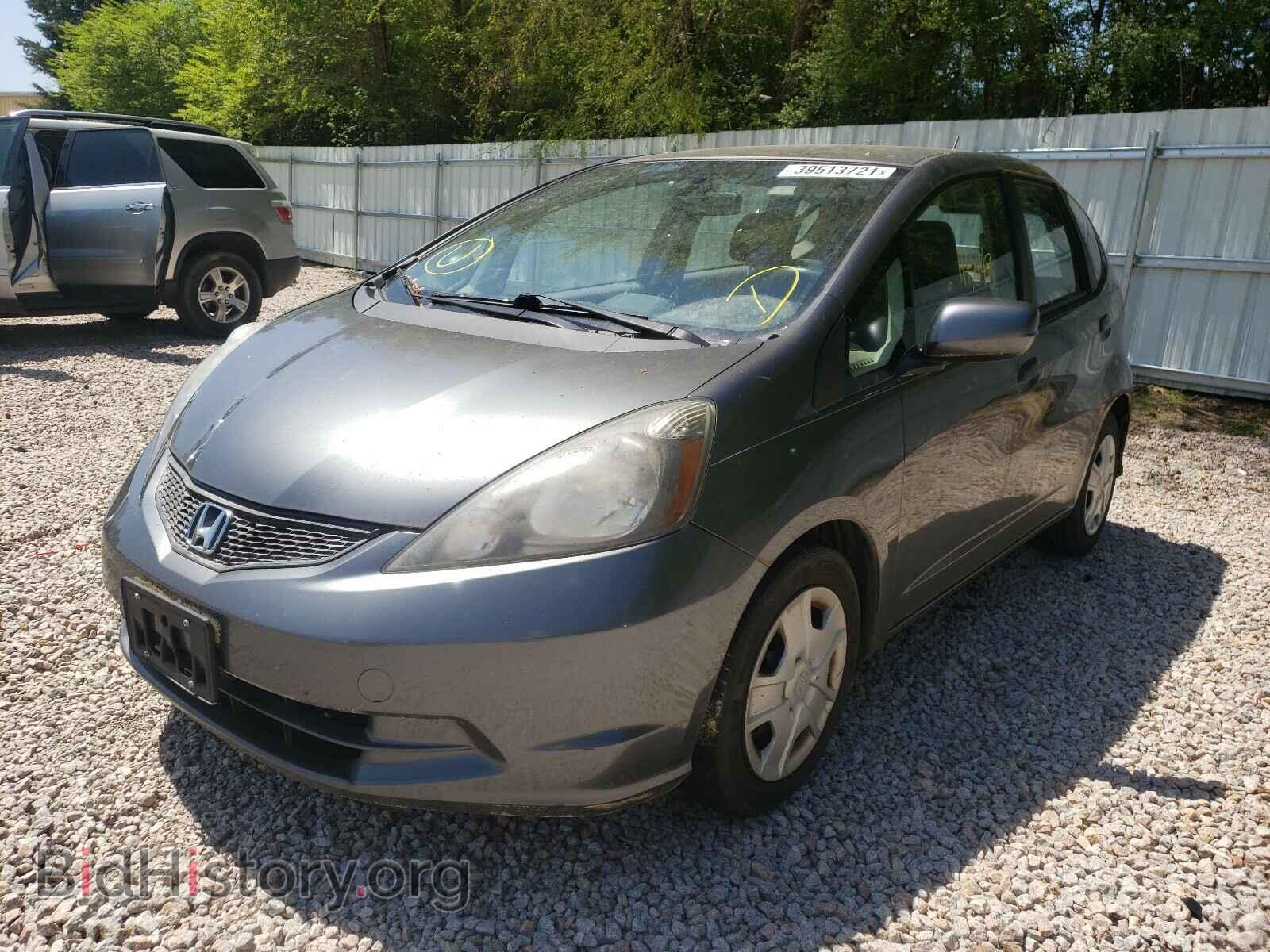 2013 HONDA FIT - VIN: JHMGE8G37DC042358 - Фото 2