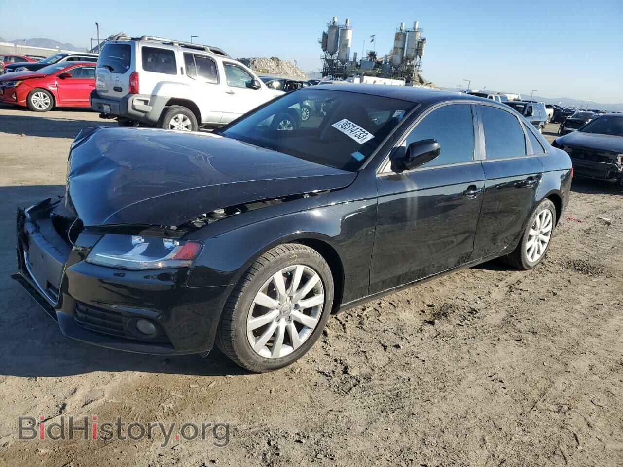 Фотография WAUAFAFL9CA118375 - AUDI A4 2012