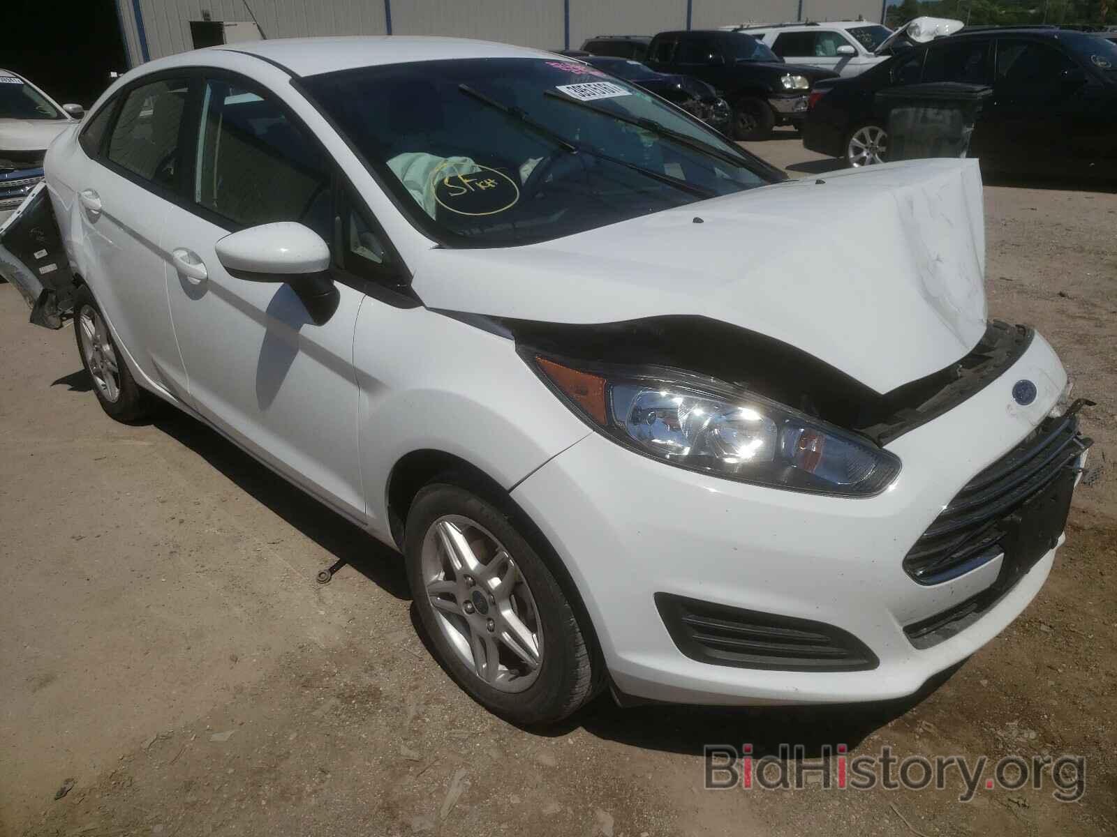 Photo 3FADP4BJ4HM170824 - FORD FIESTA 2017