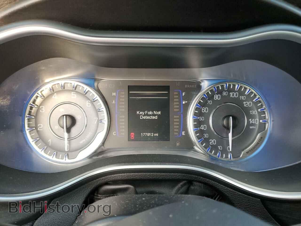 2015 CHRYSLER 200 - VIN: 1C3CCCAB3FN670583 - Фото 9