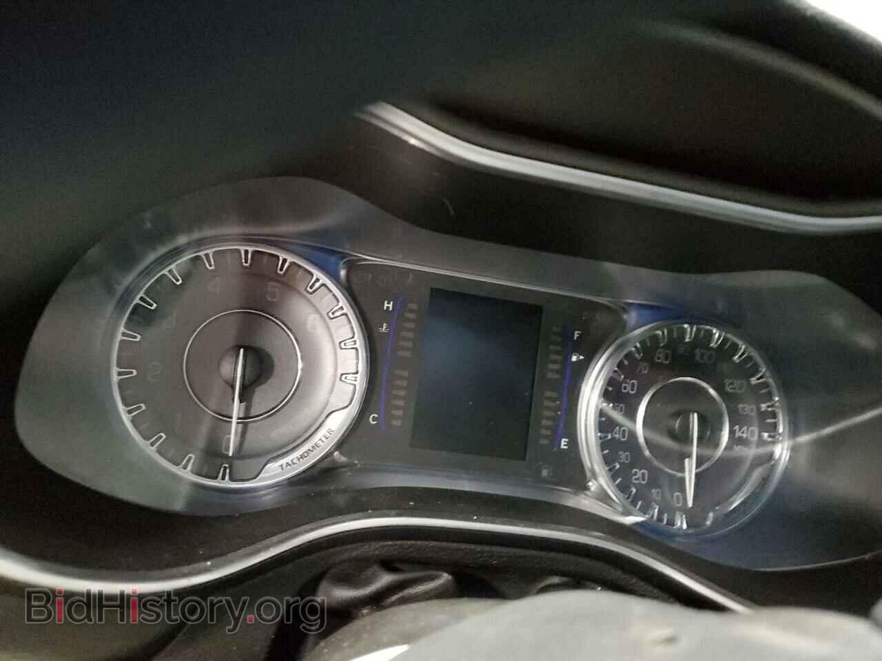 2016 CHRYSLER 200 - VIN: 1C3CCCABXGN178327 - Фото 9
