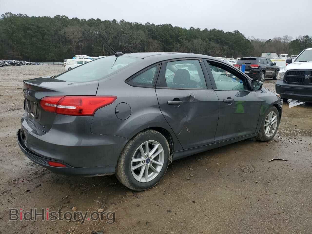 2017 FORD FOCUS - VIN: 1FADP3F23HL241767 - Photo 3