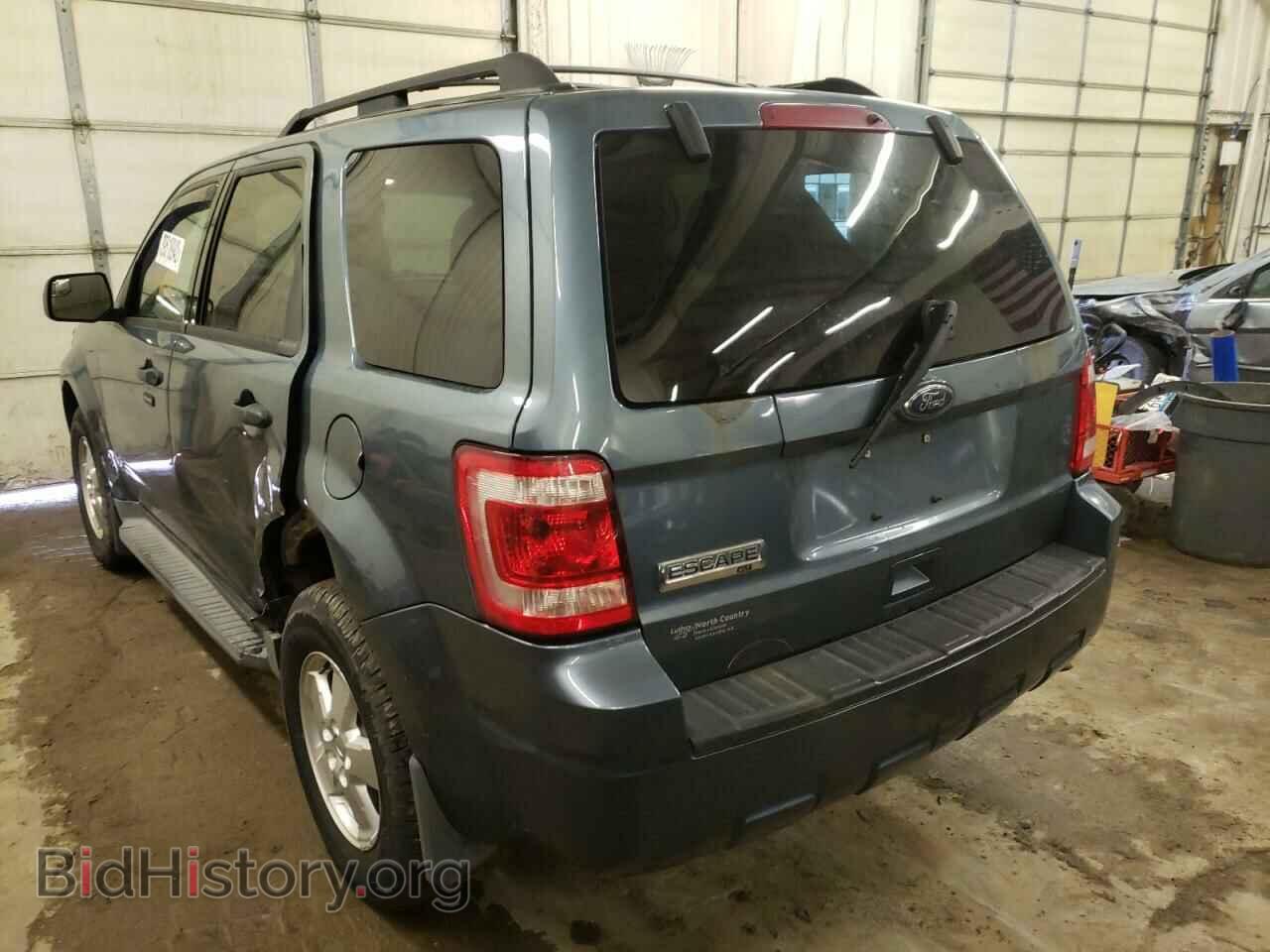 2011 FORD ESCAPE - VIN: 1FMCU0D71BKA08040 - Фото 3