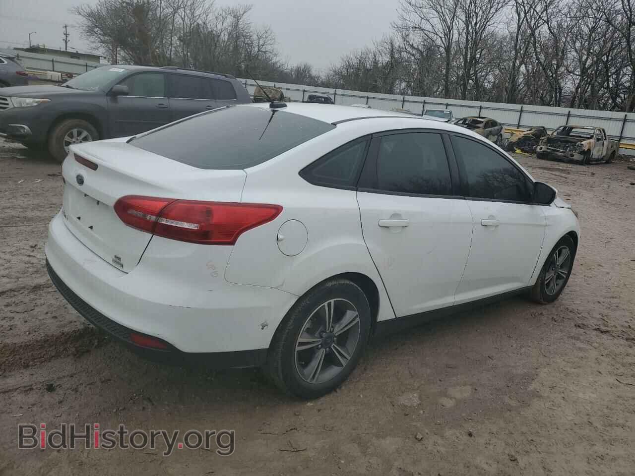 2017 FORD FOCUS - VIN: 1FADP3FE6HL307934 - Фото 3