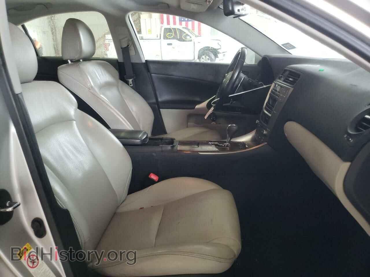 2009 LEXUS IS - VIN: JTHCK262095028794 - Photo 5