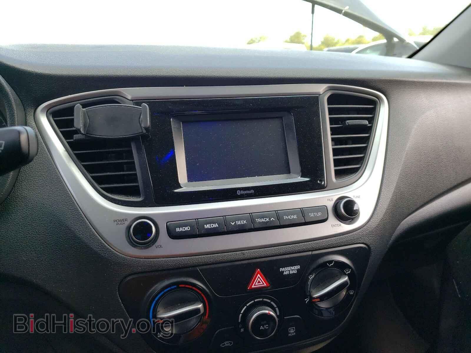 2018 HYUNDAI ACCENT - VIN: 3KPC24A38JE012770 - Фото 9