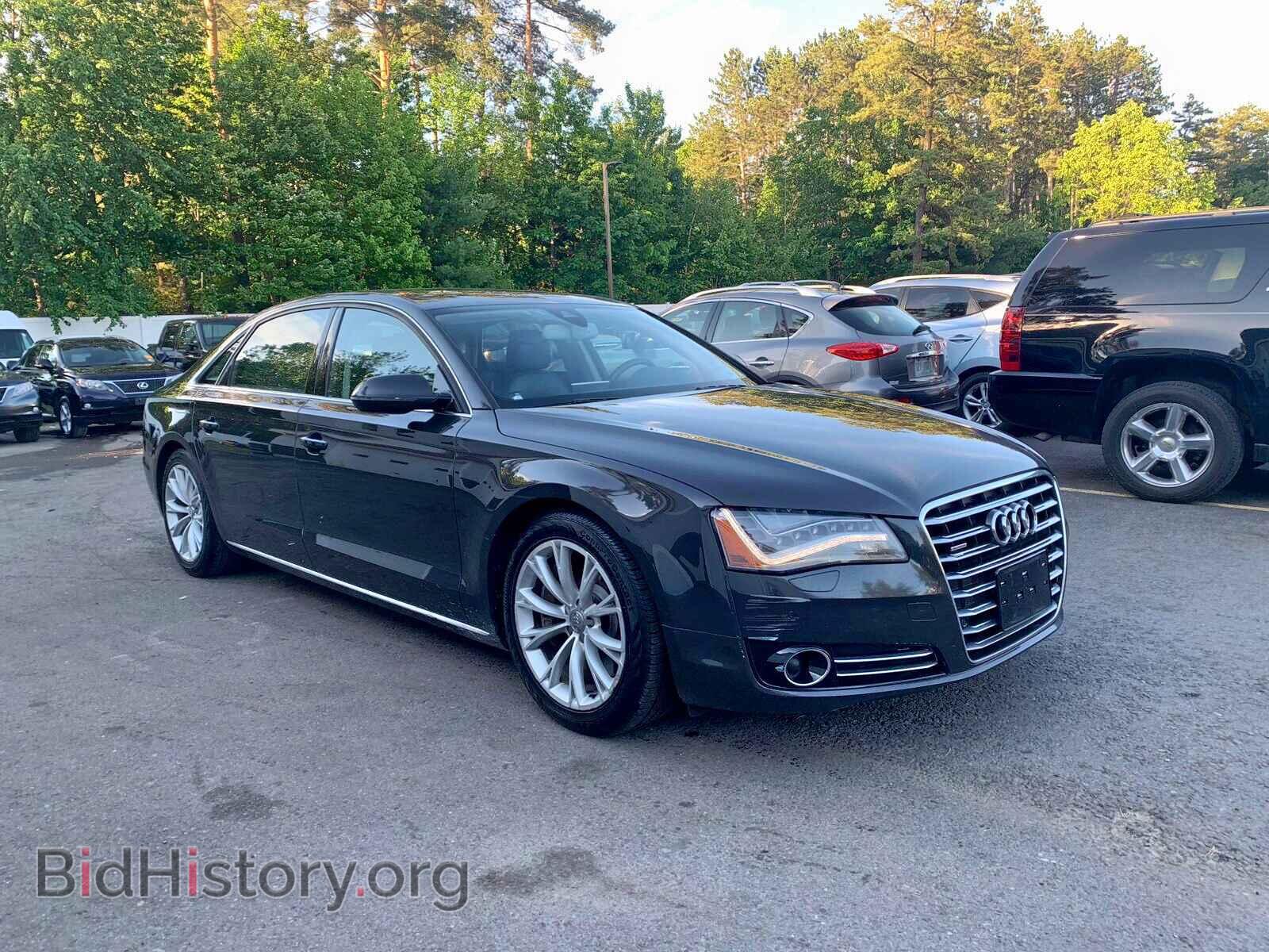 2011 AUDI A8 - VIN: WAURVAFD2BN005048 - Фото 2
