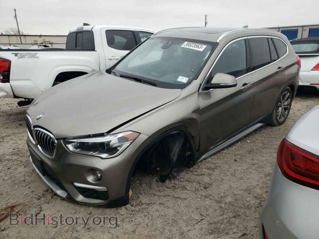 Photo WBXHT3C5XK5L35262 - BMW X1 2019