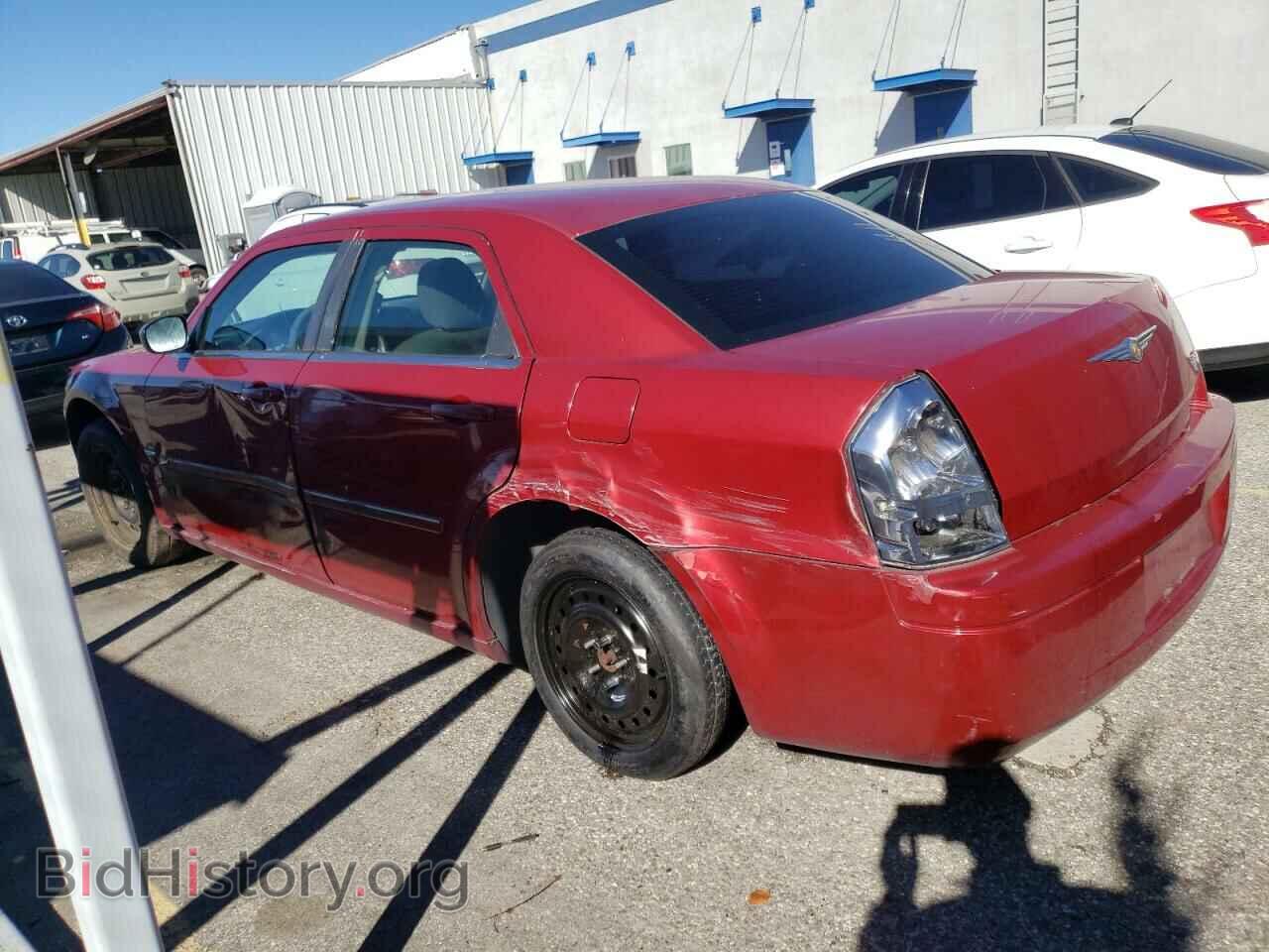 2007 CHRYSLER 300 - VIN: 2C3KA43R27H855266 - Фото 2