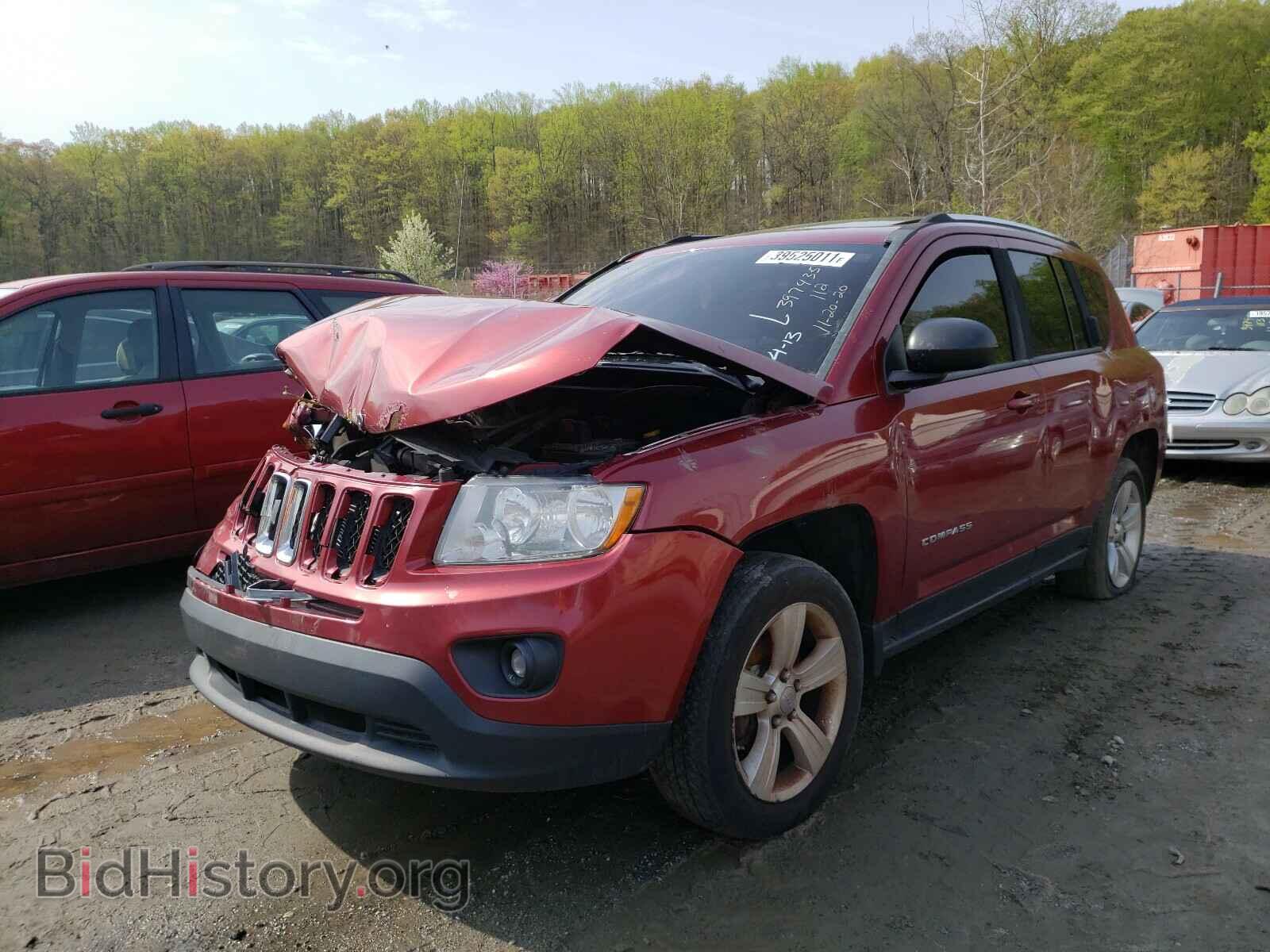 2012 JEEP COMPASS - VIN: 1C4NJDEBXCD578205 - Photo 2