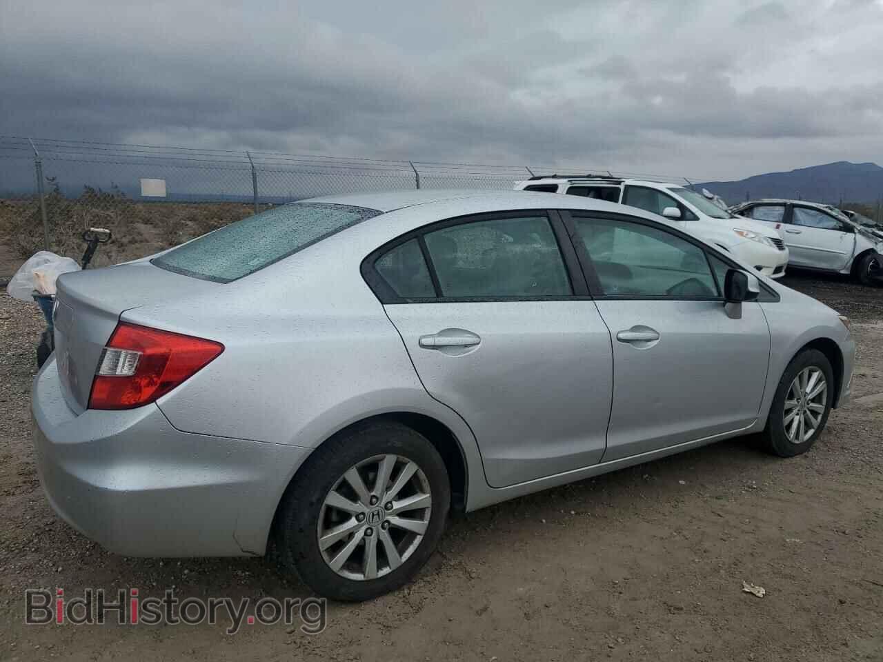 2012 HONDA CIVIC - VIN: 2HGFB2F86CH317814 - Фото 3
