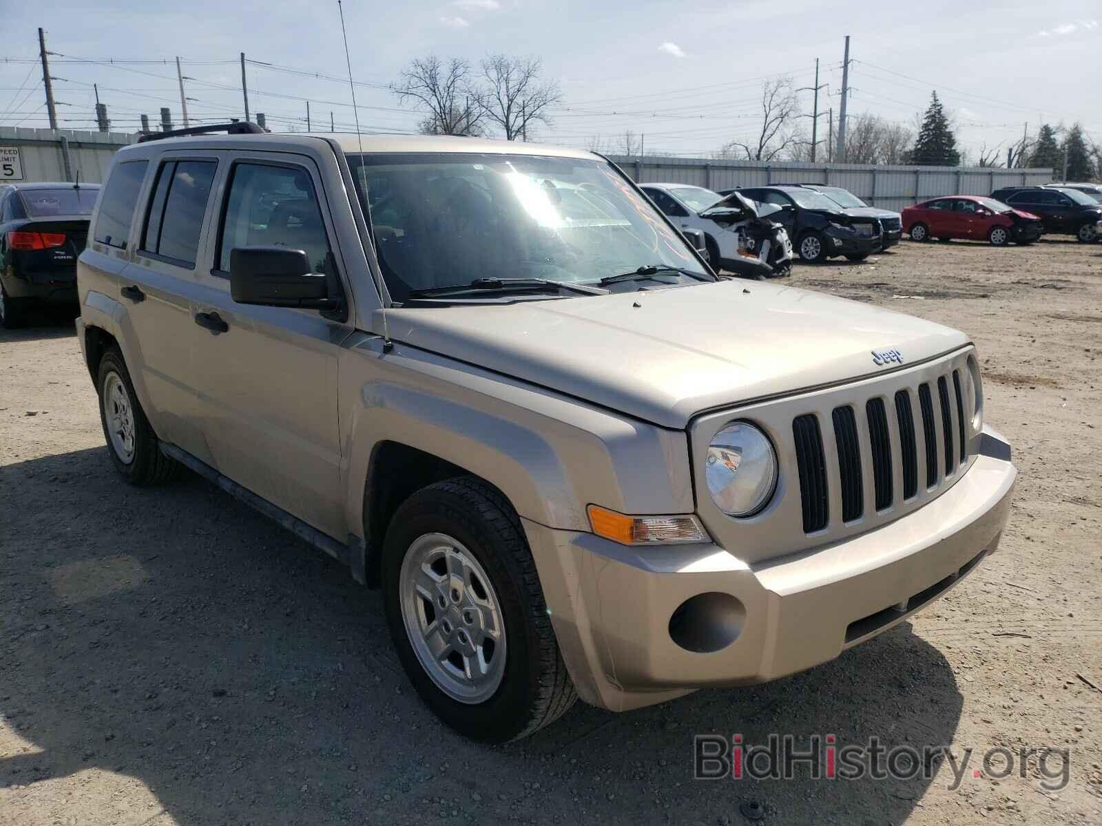 Фотография 1J4FT28AX9D165581 - JEEP PATRIOT 2009