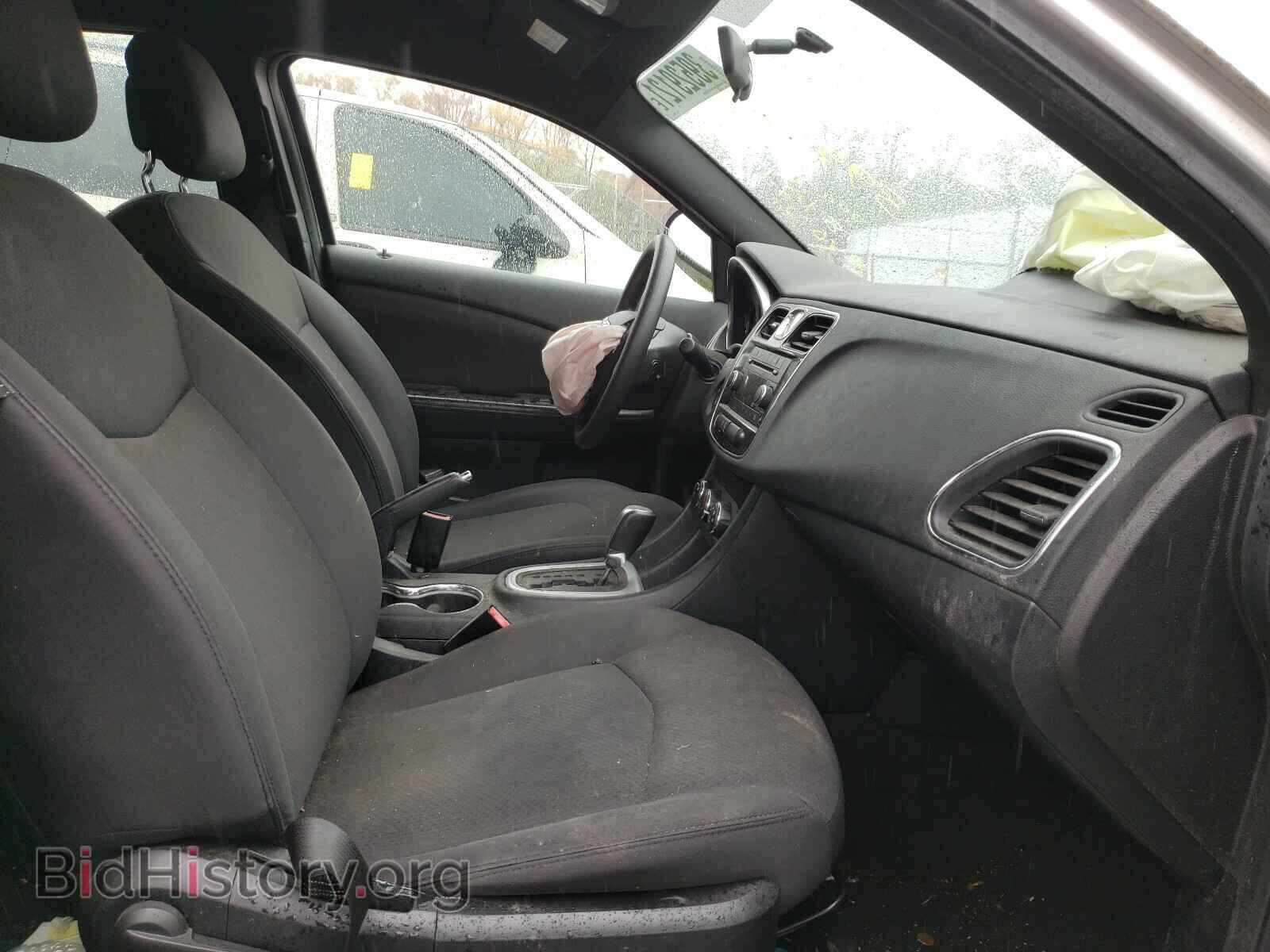 2012 CHRYSLER 200 - VIN: 1C3CCBAB4CN320823 - Фото 5