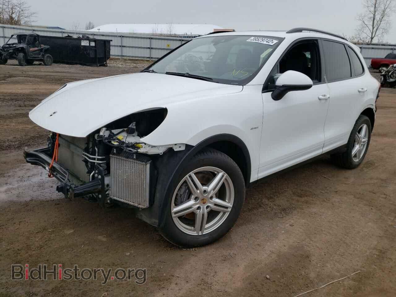 2016 PORSCHE CAYENNE - VIN: WP1AF2A26GKA43477 - Фото 2