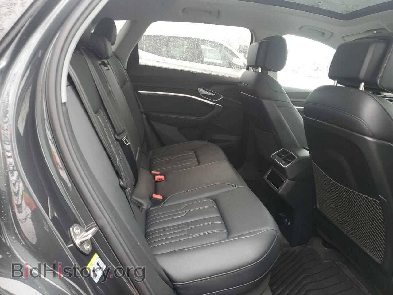 2021 AUDI E-TRON - VIN: WA1VAAGE8MB004876 - Фото 10