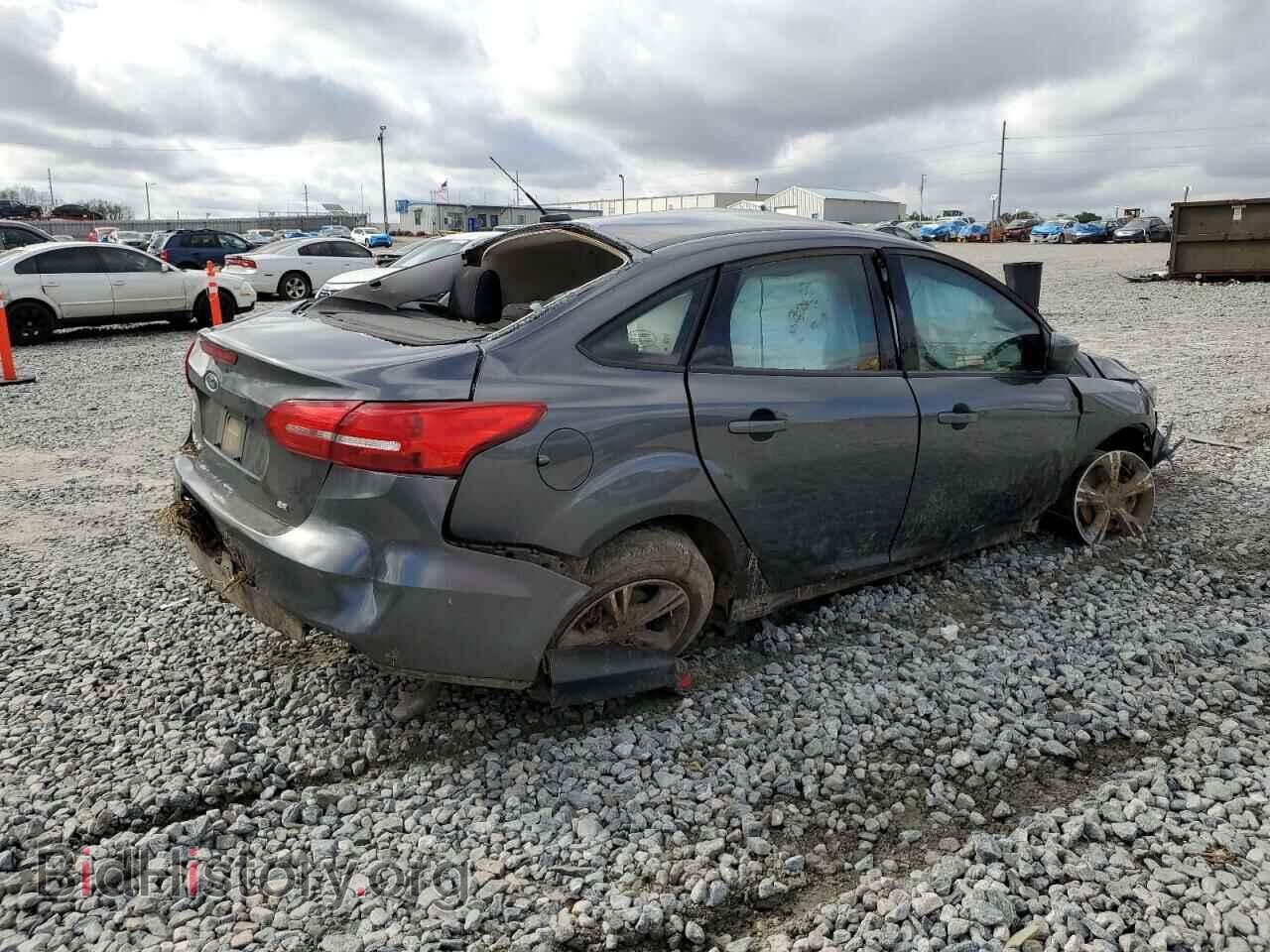 2018 FORD FOCUS - VIN: 1FADP3F24JL284519 - Фото 3