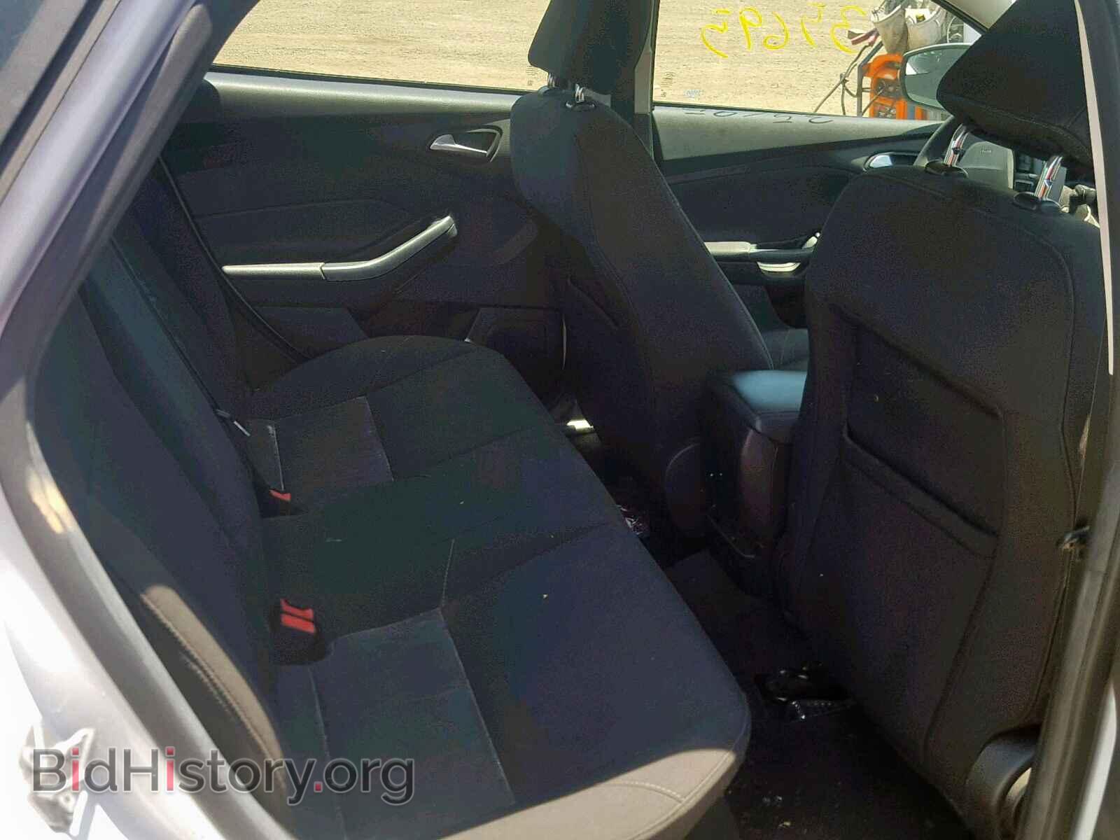 2016 FORD FOCUS SE - VIN: 1FADP3F25GL384993 - Photo 6