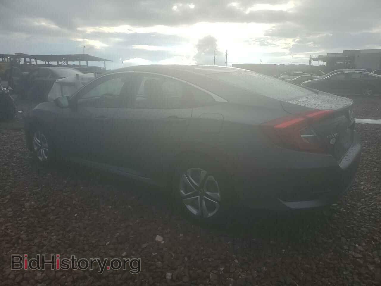 2017 HONDA CIVIC - VIN: 19XFC2F50HE065577 - Photo 2