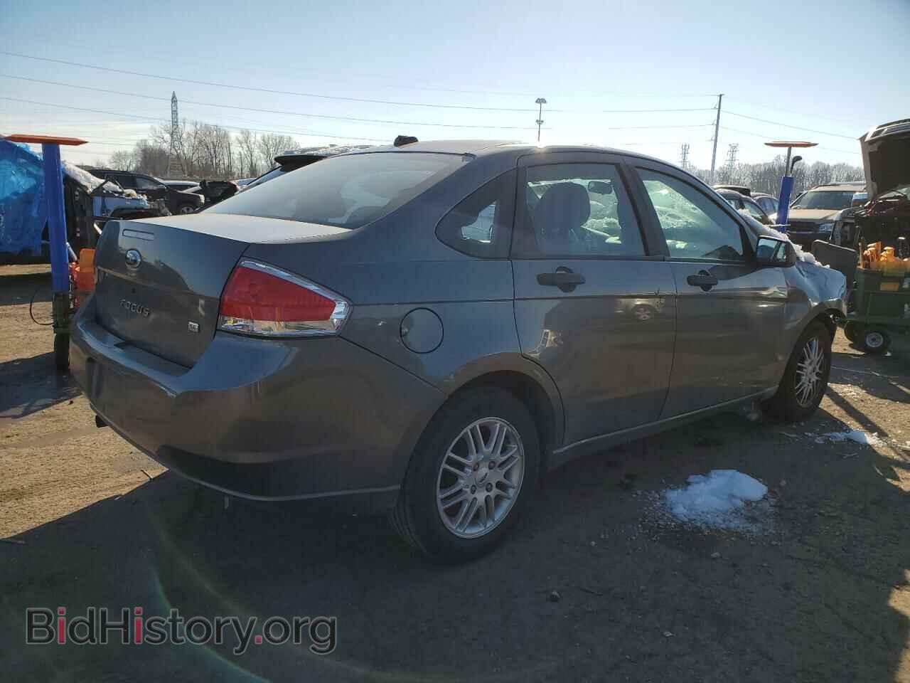 2009 FORD FOCUS - VIN: 1FAHP35N69W228556 - Фото 3