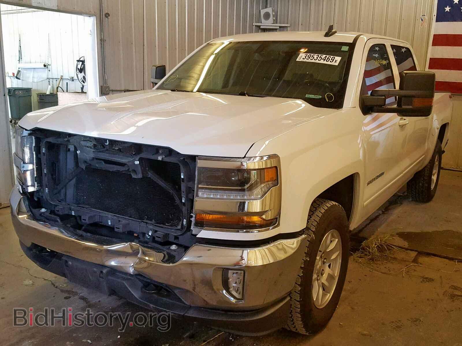 2017 CHEVROLET SILVERADO - VIN: 3GCUKREC7HG209696 - Фото 2