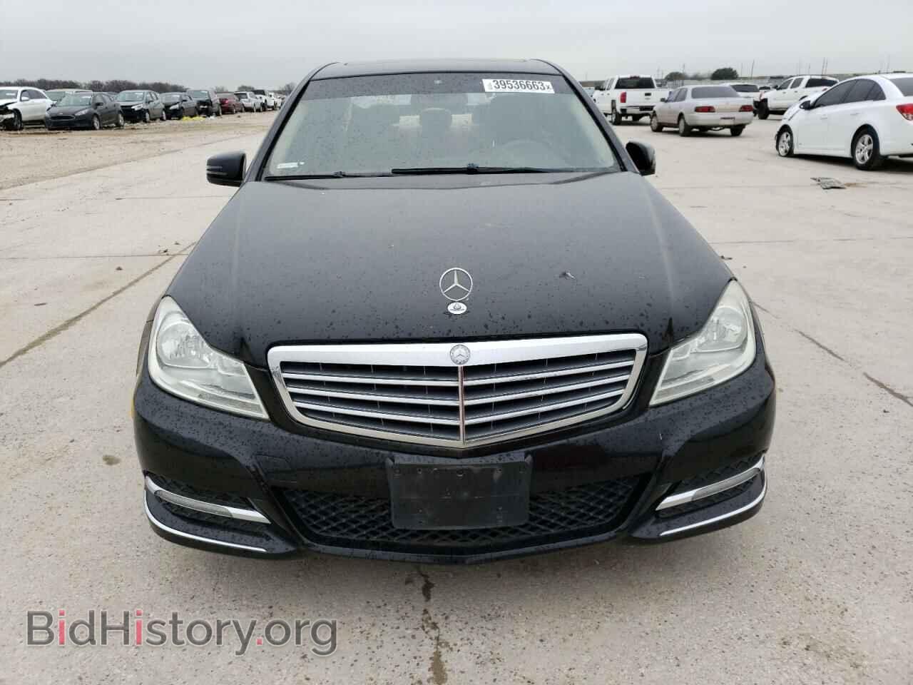2012 MERCEDES-BENZ C-CLASS - VIN: WDDGF4HB2CA711004 - Фото 5
