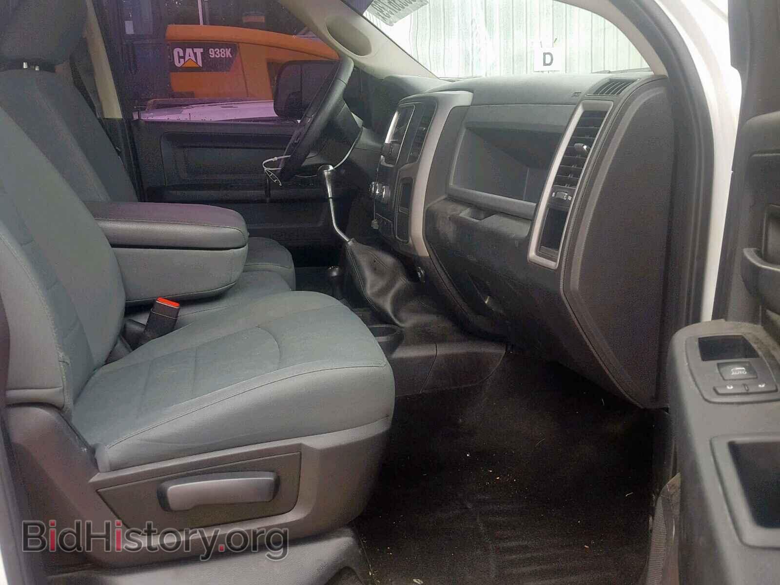 2016 RAM 2500 ST - VIN: 3C6UR5CLXGG391133 - Фото 5