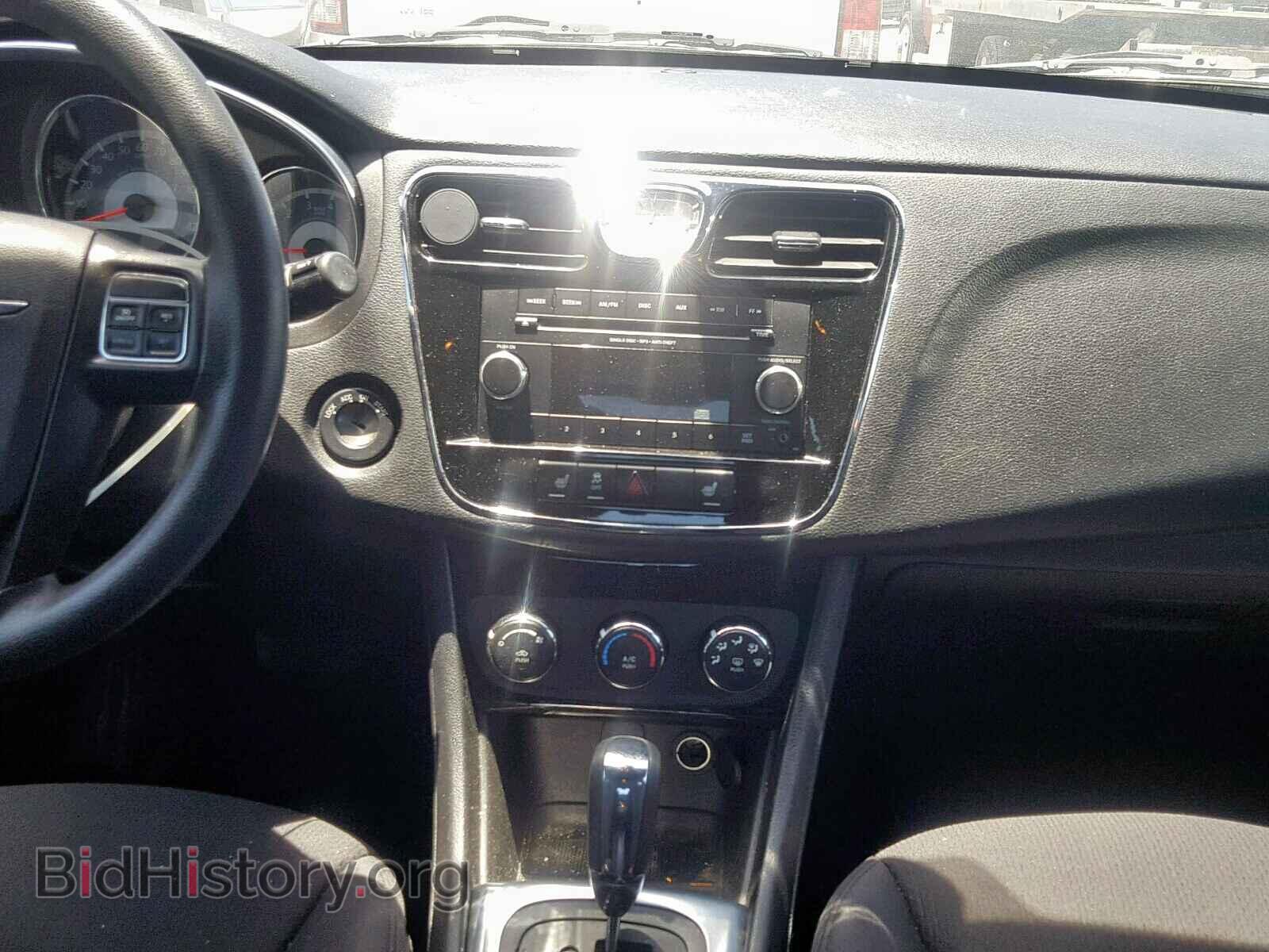 2014 CHRYSLER 200 - VIN: 1C3CCBAB7EN204910 - Фото 9