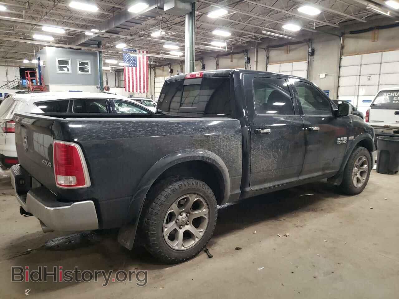 2016 RAM 1500 - VIN: 1C6RR7NT7GS187641 - Фото 3