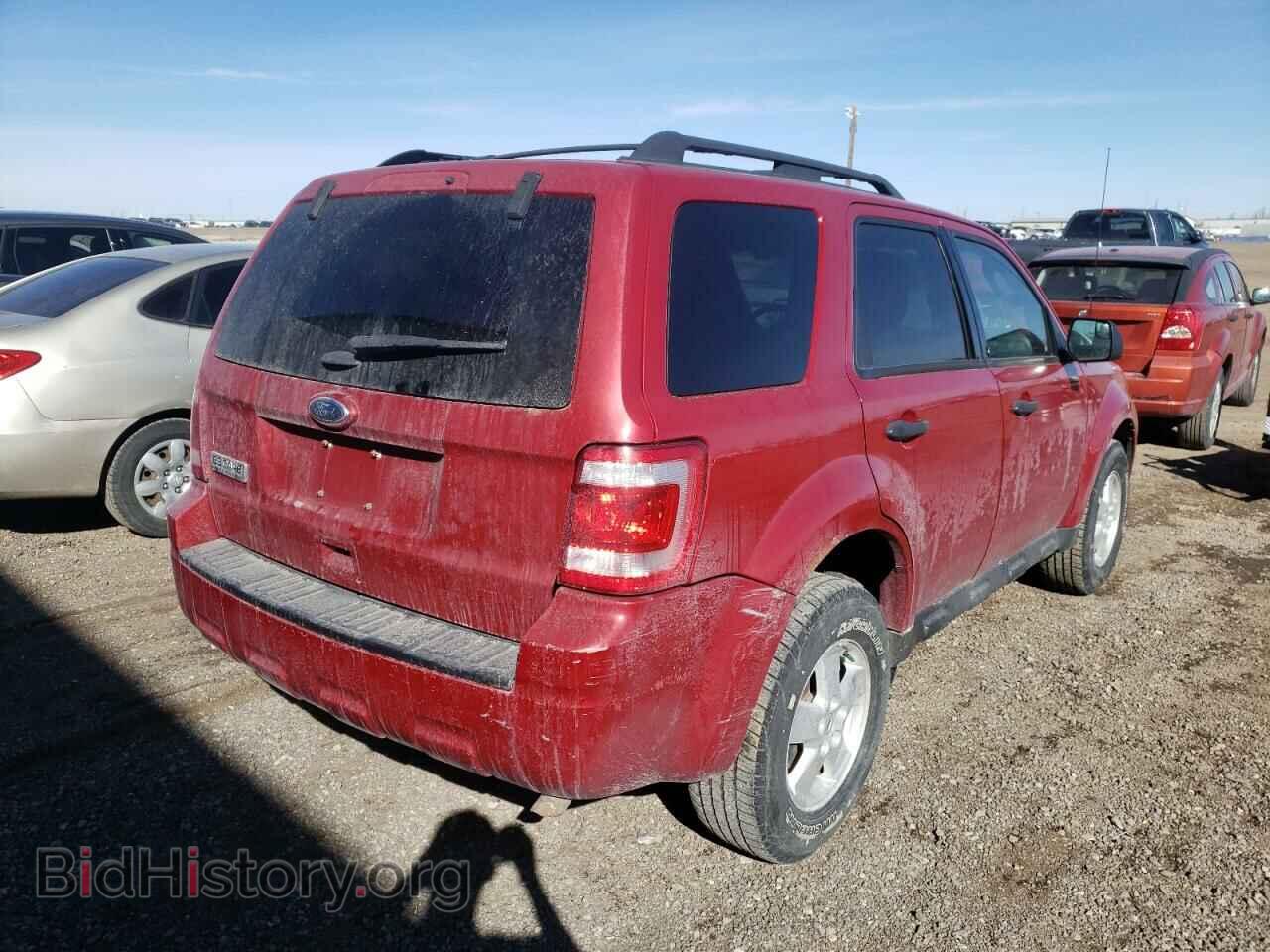 2011 FORD ESCAPE - VIN: 1FMCU9D71BKC34213 - Фото 4