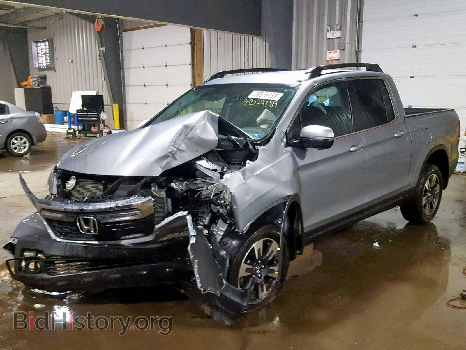 2017 HONDA RIDGELINE - VIN: 5FPYK3F63HB032407 - Фото 2