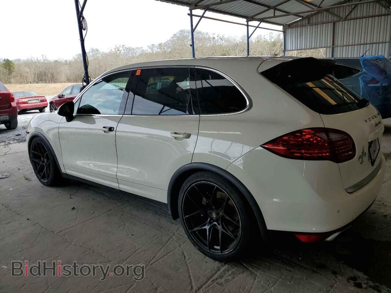 2012 PORSCHE CAYENNE - VIN: WP1AB2A23CLA42318 - Photo 2