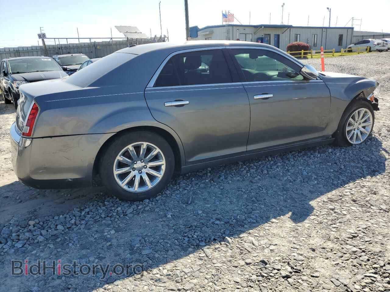 2011 CHRYSLER 300 - VIN: 2C3CA6CT8BH581009 - Фото 3