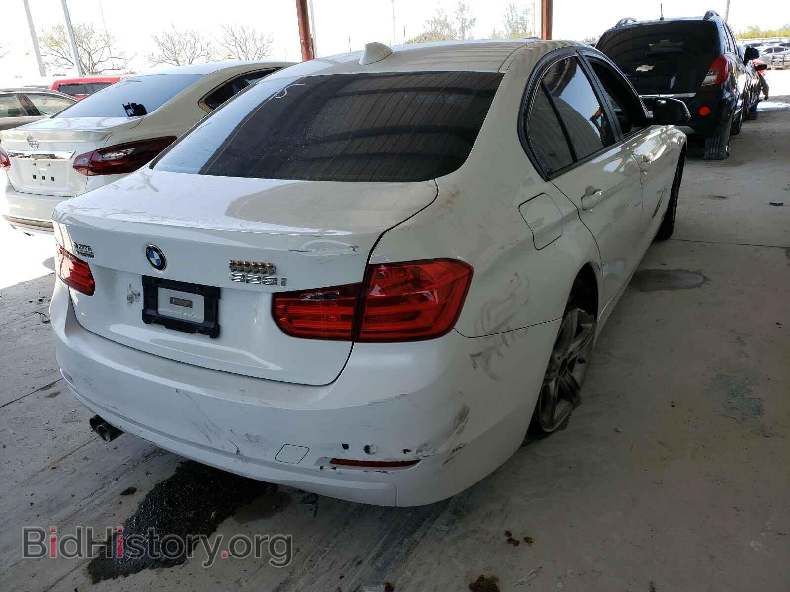 2014 BMW 3 SERIES - VIN: WBA3A5C58EF606095 - Фото 4