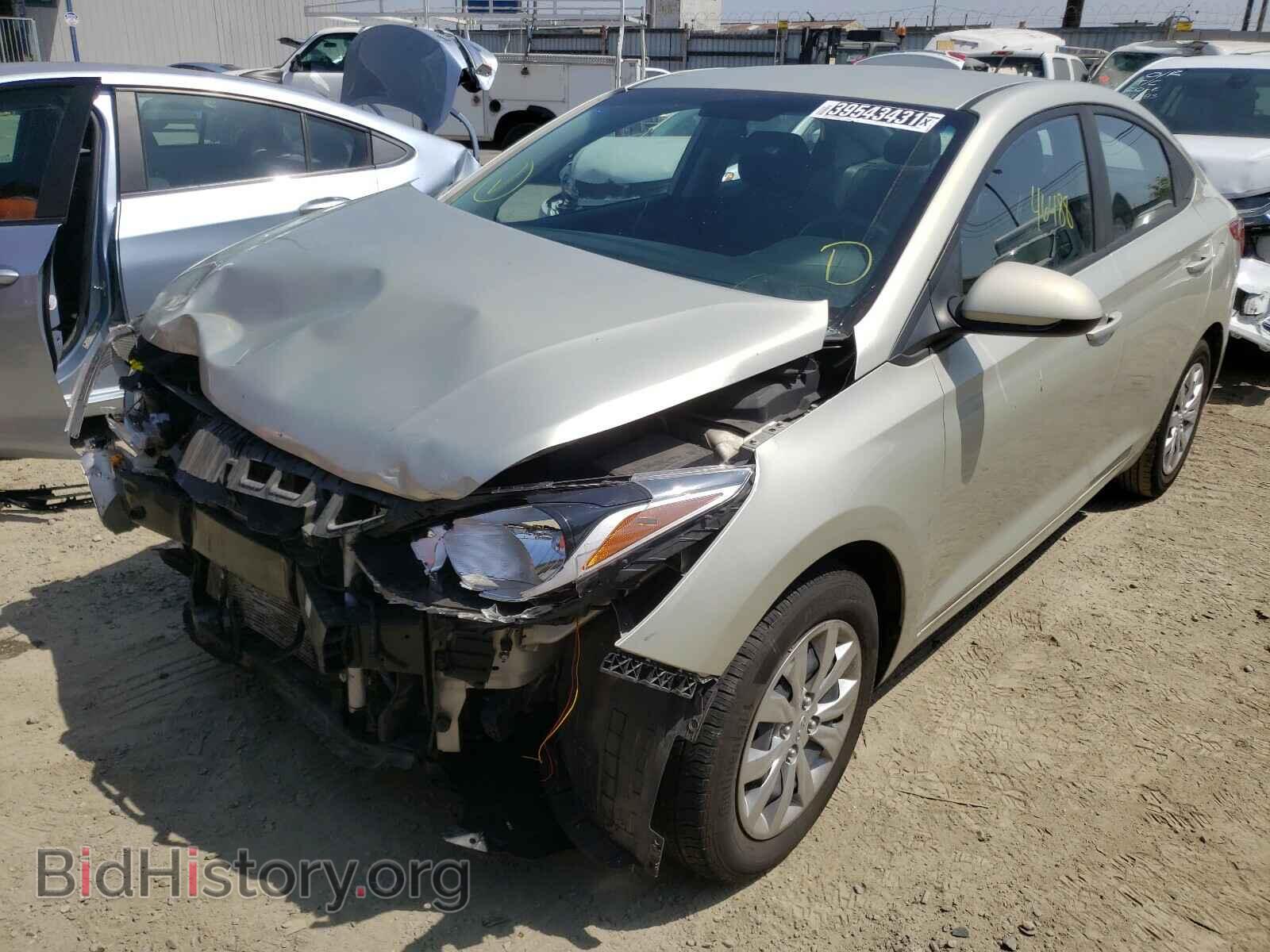 2018 HYUNDAI ACCENT - VIN: 3KPC24A33JE016077 - Фото 2