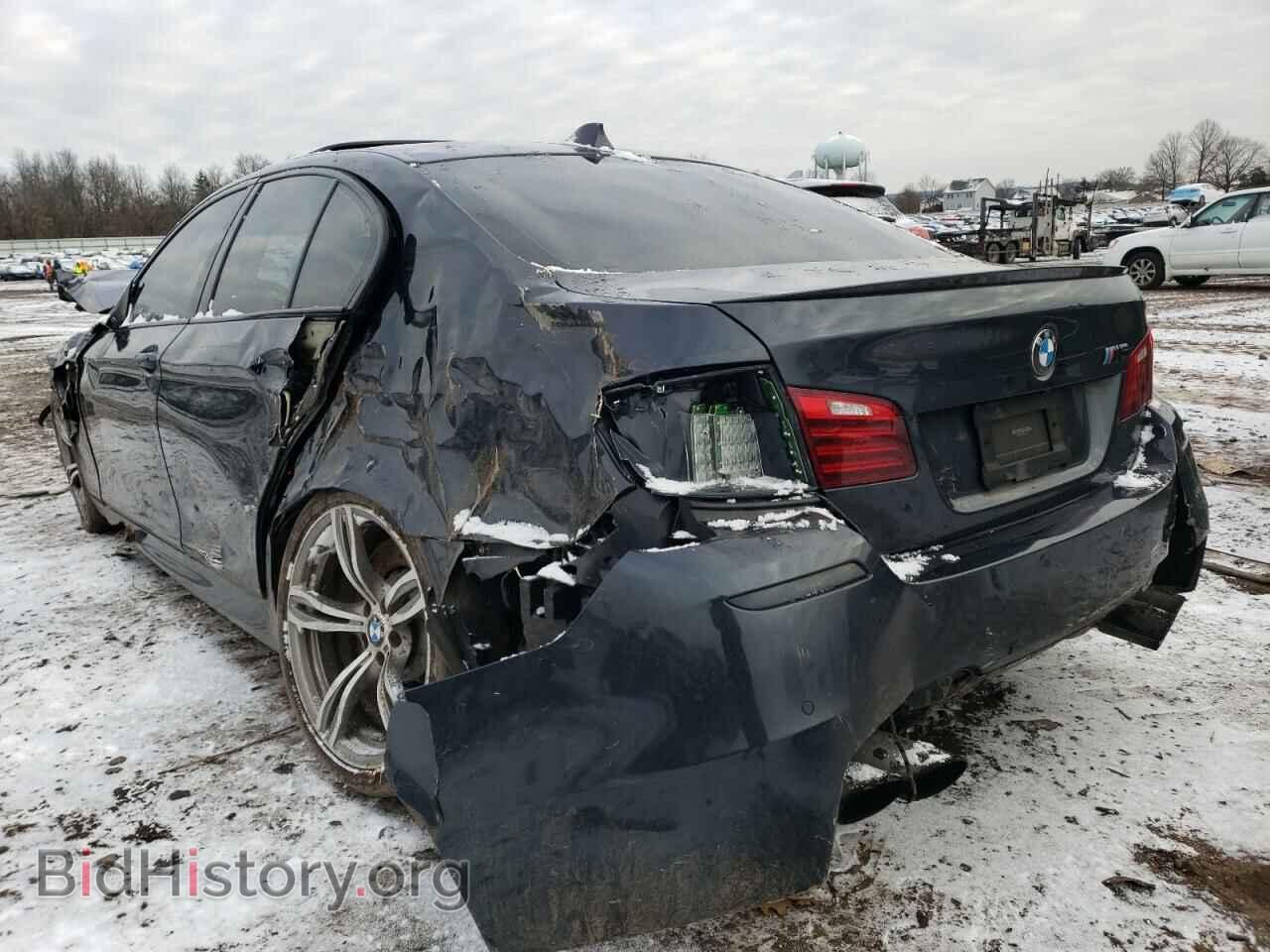 2014 BMW M5 - VIN: WBSFV9C50ED593147 - Фото 2